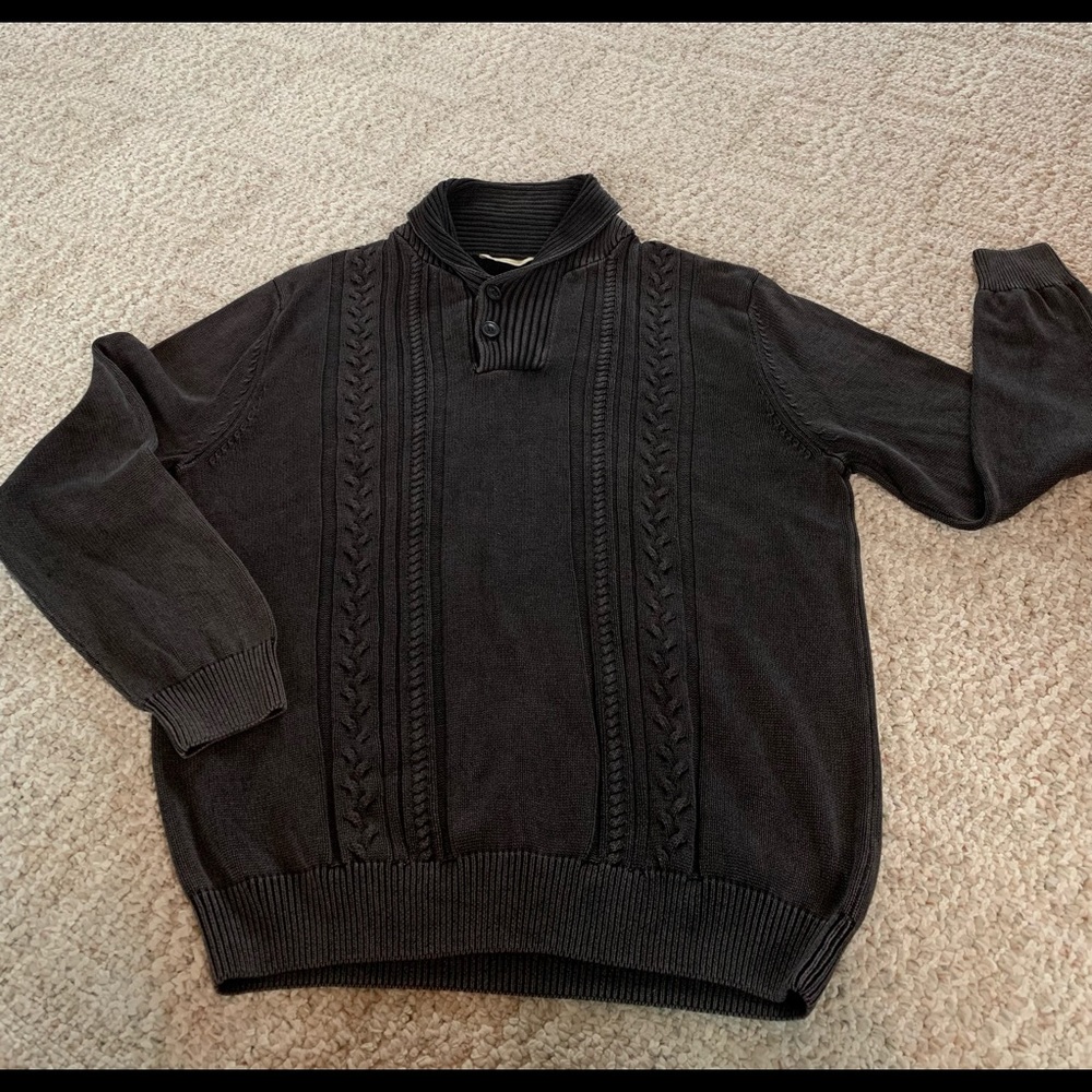 Men’s size large black sweater
